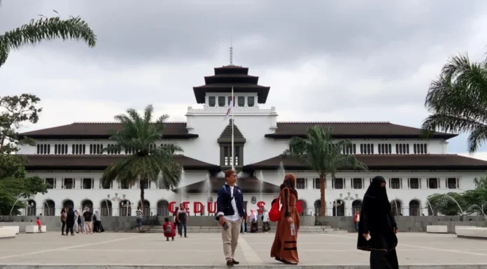 Catat! Ini Tujuan Anda ke Bandung di Tahun 2025, Mulai dari Asia Afrika Festival hingga The Papandayan Jazz