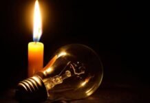 Pemadaman Listrik Saat Hujan Bikin Warga Perumahan Griya Bukit Jaya Geram: PLN Lambat Tanggapi, Peralatan Elektronik Kami Jadi Korban!