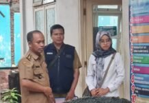 Monev DPMD di Desa Cicadas, Progres Pembangunan Infrastruktur Desa Cicadas Gunung Putri Dipastikan Aman Foto: Kegiatan Monev DPMD Kabupaten Bogor di Desa Cicadas. (Chaerudin) Harnas.id