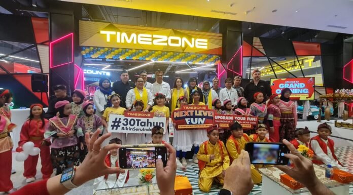 Hadirkan Hiburan Premium untuk Warga Bogor, Timezone Kini Hadir di Living World Kota Wisata Grand Opening Timezone di Living World Kota Wisata Cibubur. Foto: Chaerudin/harnas.id
