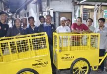 Salurkan Gerobak Sampah di Bogor Utara, Juhana Ajak Warga Jaga Kebersihan Lingkungan