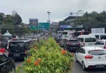 Satlantas Polres Bogor Terapkan One Way Menuju Puncak, Kendaraan Arah Jakarta Dihentikan Sementara