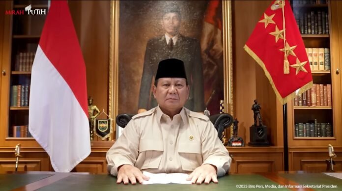 Dalam suasana penuh kebersamaan, Presiden Prabowo Subianto berharap Idulfitri menjadi momentum untuk membangun Indonesia yang lebih maju dan sejahtera. Foto: YouTube Sekretariat Presiden