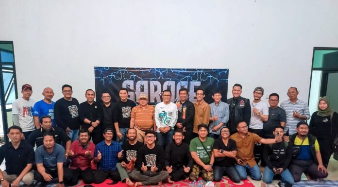 Pers Motor Club (PMC) Adakan Cucurak Menjelang Ramadan, Pj Wali Kota Bogor Dihantarkan ke Cimahi Keakraban dan semangat persaudaraan terpancar dalam acara cucurak PMC, menjelang bulan Ramadan. Foto: Dok. PMC