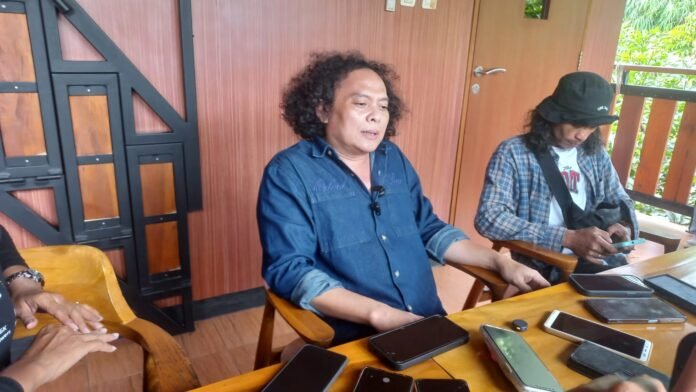 Deolipa Yumara Deolipa Yumara Soroti Keputusan Rektor UI Terkait Disertasi Bahlil Lahadalia. Foto: Istimewa