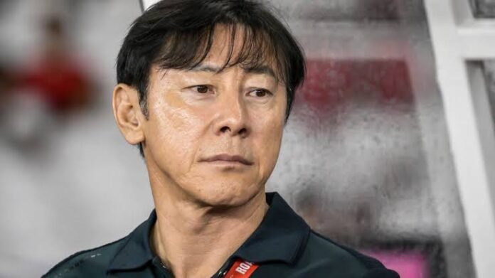 sty Shin Tae-yong memberikan dukungan penuh untuk Timnas Indonesia jelang laga krusial melawan Bahrain di Kualifikasi Piala Dunia 2026. Foto: Istimewa