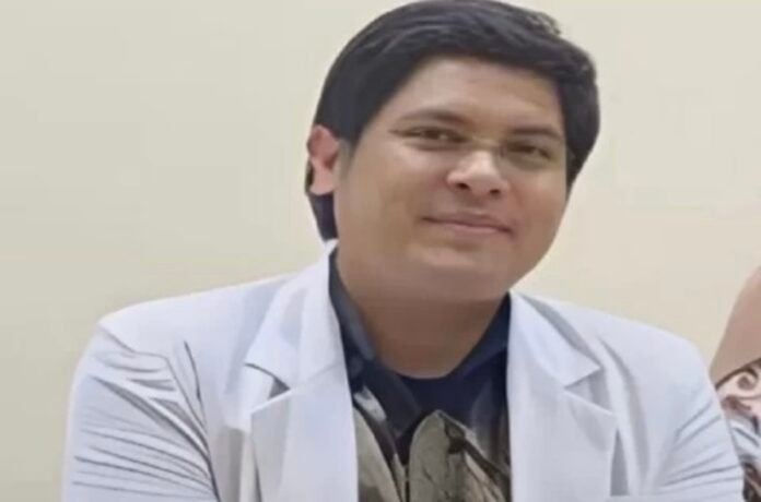 Screenshot Dokter Kandungan di Garut, Minta STR Dicabut. Foto: Tangkapan Layar