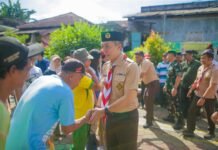 Pemkot Bogor Luncurkan Program Padat Karya 2025 untuk Bantu Warga Wali Kota Bogor menyapa warga saat meninjau pelaksanaan Padat Karya yang bertujuan meningkatkan kesejahteraan masyarakat. Foto: Istimewa