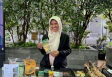 Ema Suranta, Kartini Masa Kini yang Mengubah Sampah Jadi Harapan Mengubah sampah jadi berkah—Ema Suranta menunjukkan semangat Kartini dalam aksi nyata di Desa Kertamulya, Bandung Barat. Foto: Harnas.id