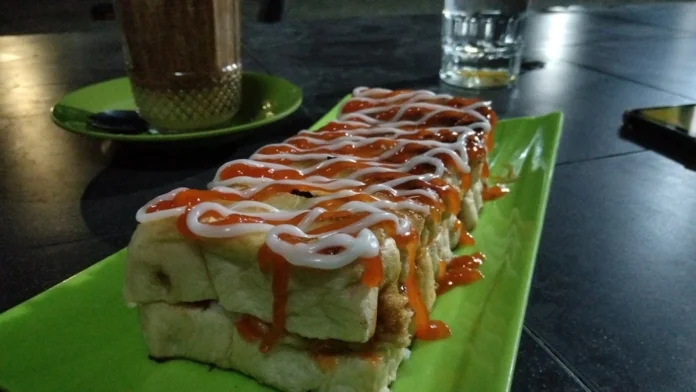 Nikmati hidangan sehat yang lezat tanpa khawatir merogoh kocek dalam-dalam di Warung Dongko! Foto: harnas.id