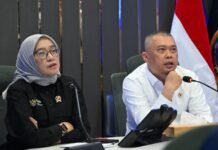 Menhub Apresiasi Kebijakan FWA ASN Saat Arus Balik Lebaran Sinergi antar kementerian: Menhub dan Menteri PANRB pastikan pelayanan publik tetap prima di tengah padatnya arus balik. Foto: Kemenhub