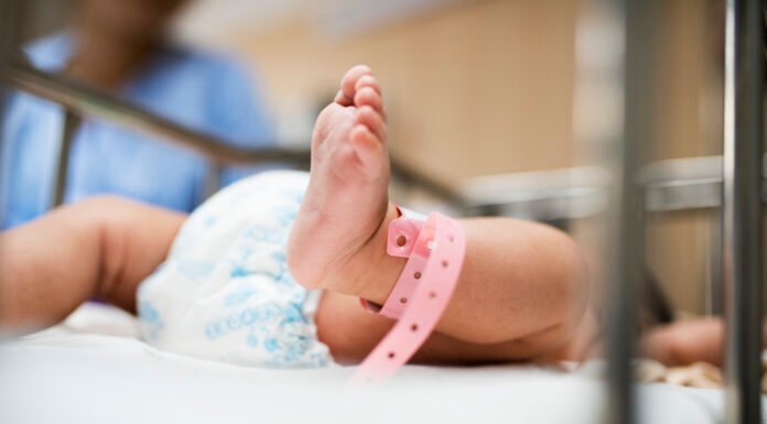 Ucapan Selamat dan Doa Kelahiran Anak Sesuai Sunnah: Simpel Tapi Sarat Makna Ilustrasi kelahiran bayi. Foto: Freepik
