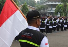 Menag Nasaruddin: Arab Saudi Setujui Tambahan Kuota Petugas Haji untuk Indonesia Menteri Agama Nasaruddin Umar menyampaikan kabar baik terkait tambahan kuota petugas haji 2025 dari Pemerintah Arab Saudi. Diharapkan, layanan bagi jemaah—terutama lansia—akan semakin optimal. Foto: Kemenag RI