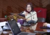 Menteri PANRB Terapkan Sistem Kerja Fleksibel ASN untuk Antisipasi Arus Balik Lebaran Kementerian PANRB resmi berlakukan Flexible Working Arrangement bagi ASN selama periode arus balik Lebaran. Foto: PANRB