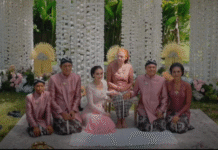 Luna Maya dan Maxime Bouttier Resmi Menikah di Bali Cinta yang dipersatukan doa dan restu. Selamat kepada pasangan Luna Maya dan Maxime Bouttier!. Foto: Tangkapan layar