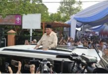Presiden Prabowo Umumkan Bantuan untuk Guru Honorer di Hardiknas 2025 Presiden Prabowo Subianto saat mengunjungi sekolah dalam peringatan Hardiknas 2025 di Kota Bogor. Foto: Istimewa