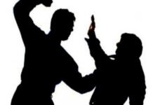 FB Bantah Lakukan Penganiayaan di RS UMMI, Sebut Hanya Emosi Sesaat: Pihak RS Tempuh Jalur Hukum Ilustrasi penganiayaan. Foto: Istimewa