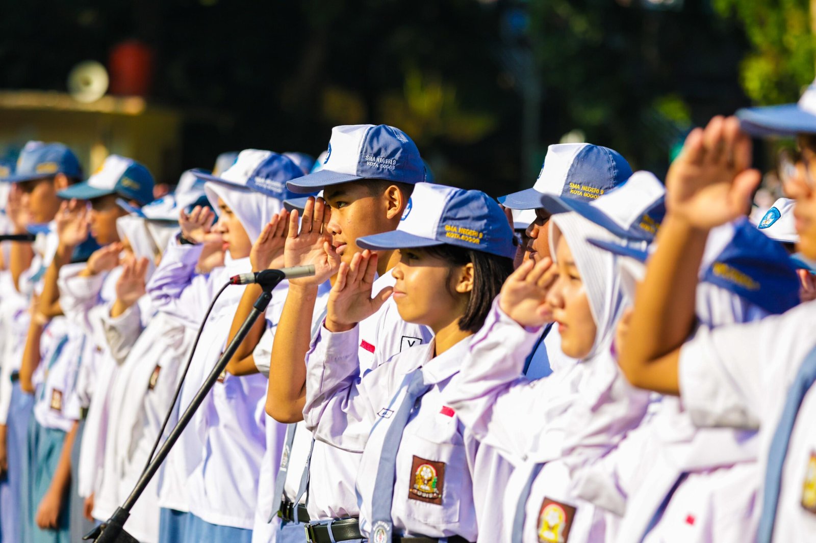 Suasana khidmat upacara penaikan bendera merah putih di Lapangan Sempur, Bogor, dalam rangka HUT ke-80 Republik Indonesia. Foto: Pemkot Bogor