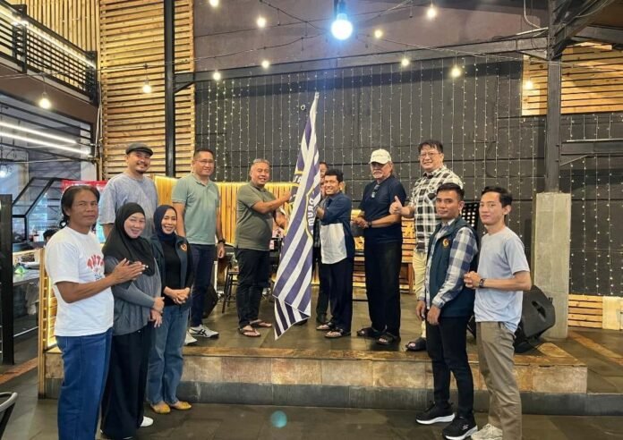 H. Zenal Abidin resmi terpilih sebagai Ketua PDBI Kota Bogor dalam Musyawarah Luar Biasa yang digelar di Saung Kuring, Minggu (16/11/2025). Foto: PDBI Kota Bogor