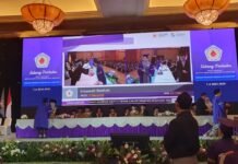 IBI Kesatuan Bogor Wisuda 649 Lulusan, Torehkan Prestasi Internasional dan Raih Akreditasi Unggul Prosesi Wisuda ke-49 IBI Kesatuan Bogor pada Sabtu (22/11/2025) yang meluluskan 649 wisudawan dari jenjang Sarjana, Sarjana Terapan, dan Magister. Foto: Harnas.id