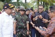 Danrem 032 Wbr Dampingi KSP Kunjungi Lokasi Pasca Bencana Banjir dan Tanah Longsor di Kayutanam