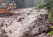 Banjir Bandang Terjang Wisata Air Panas Guci Tegal, Kawasan Pancuran 13 Ditutup Sementara