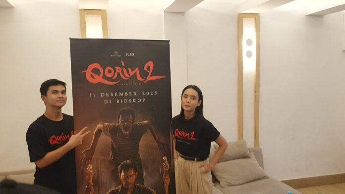 Qorin 2 Pemain film “Qorin 2” Muzakki Ramadhan dan Wavi Zihan menyapa penonton saat cinema visit di Bogor Square pada hari pertama penayangan. Foto: Qorin 2