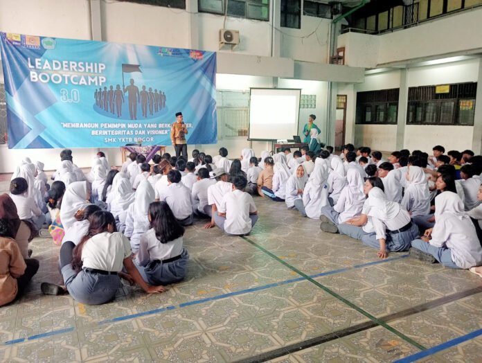 Interaksi Peserta dengan Narasumber di Leadership Bootcamp 3.0 SMK YKTB. Foto: Dok. SMK YKTB.