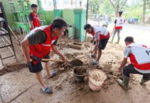 PMI Sumut Distribusikan 5.000 Liter Air Bersih ke Masjid Terdampak Banjir dan Longsor di Tapanuli Tengah