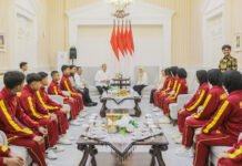 Wali Kota Bogor Lepas 16 Paskibra SMPN 8 Berlaga di Kejuaraan Nasional