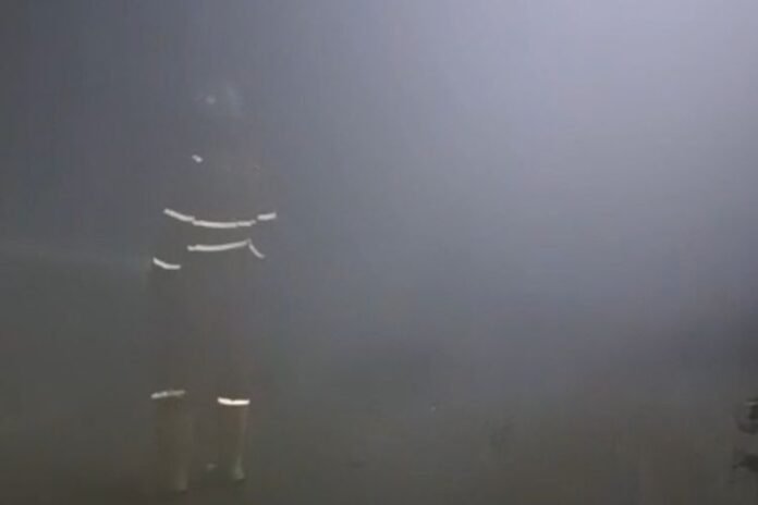 Tangkapan Layar Video Warga Lokasi Tambang Antam di Nanggung Bogor Usai Insiden Kepulan Asap. Foto: Dok. KOMPAS.com. Tangkapan Layar Video Warga Lokasi Tambang Antam di Nanggung Bogor Usai Insiden Kepulan Asap. Foto: Dok. KOMPAS.com.