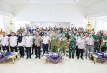 Presiden Prabowo Tegaskan Indonesia Resmi Swasembada Pangan 2025, Produksi Beras Tertinggi Sepanjang Sejarah Wakil Wali Kota Bogor dan jajaran Pemkot Bogor mengikuti panen raya nasional secara daring. Foto: Pemkot Bogor.