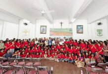 Alumni USU Jabodetabek Peduli Gelar Bakti Sosial Sambut Natal 2025 dan Tahun Baru 2026 Kebersamaan AUJP dan Anak Panti Asuhan dalam Bakti Sosial Natal dan Tahun Baru. Foto: AUJP.