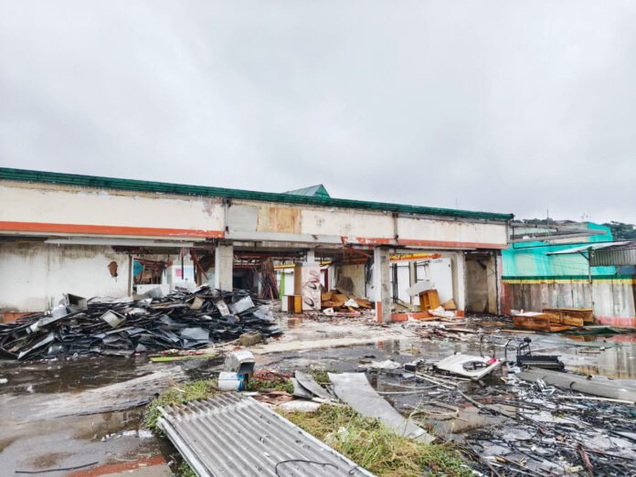 Tahap awal pembongkaran Pasar Bogor oleh Perumda PPJ. Foto: Pemkot Bogor.