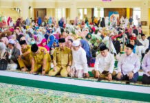 Peringatan Isra Mi’raj di Bogor, Dedie Rachim Soroti Makna Salat dalam Kehidupan Sosial Wali Kota Bogor Dedie A. Rachim menghadiri peringatan Isra Mi’raj di Masjid Agung Al-Isra, Kota Bogor. Foto: Pemkot Bogor.