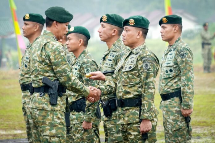 Pangkostrad memimpin serah terima jabatan pejabat strategis Kostrad di Markas Yon Taipur Kostrad. Foto: TNI AD.