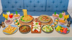 Sajian menu iftar Ramadan di Sofa Resto dan Koersi Sky Café, Bigland Bogor Hotel. Dok: Bigland Bogor Hotel