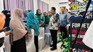 Kolaborasi Kemendagri, Ford Foundation, dan Yayasan Indah Berbagi meluncurkan program pengelolaan limbah dan ketahanan pangan berbasis masyarakat di Parung, Kabupaten Bogor. Foto: Harnas.id