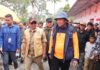 252 Huntara Diserahkan di Aceh Tengah, Kepala BNPB Pastikan Hak Penyintas Tak Terlewat Kunjungan Kepala BNPB ke Lokasi Huntara di Kecamatan Ketol, Aceh Tengah. Foto: BNPB