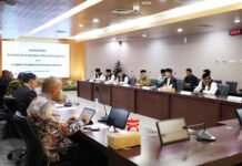 BAZNAS Gandeng KPK, Pengelola Zakat Kini Wajib Melek Antikorupsi Ketua BAZNAS RI dan Ketua KPK Saat Audiensi di Gedung KPK, Jakarta. Foto: Dok. Baznas.