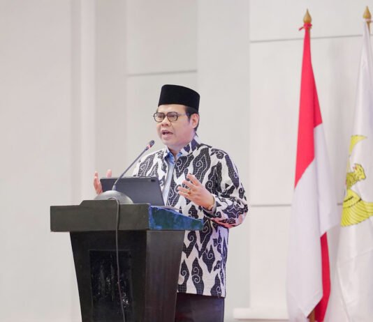 BAZNAS Tegas: Dana ZIS Tak Dipakai untuk Program Makan Bergizi Gratis Pimpinan Bidang Pengumpulan BAZNAS RI, Rizaludin Kurniawan, saat memberikan keterangan di Jakarta. Foto: Harnas.id