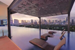 Fasilitas kolam renang di Citadines Gatot Subroto Jakarta. Foto: Citadines.