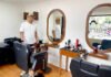 Dari Office Boy ke Istana, Jumadi Langganan Cukur Jokowi Kini Bangun Barbershop di Bogor Jumadi, pemilik private barbershop di pusat Kota Bogor. Foto: Harnas.id