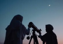 Awal Ramadan 1447 H Ditentukan 17 Februari, Simak Live Sidang Isbatnya Kegiatan observasi hilal dalam rangka sidang isbat. Foto: Ilustrasi