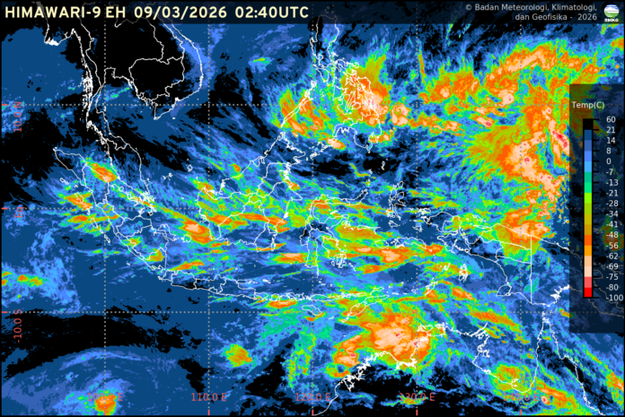 Citra satelit BMKG menunjukkan sebaran awan hujan di wilayah Indonesia, Senin (9/3/2026). Foto: BMKG