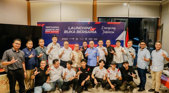 Mandalika Racing Series 2026 Siap Gaspol, Lima Putaran Digelar Sepanjang Tahun Para penyelenggara dan pemangku kepentingan berfoto bersama usai peluncuran Kejurnas Pertamina Mandalika Racing Series 2026 di Jakarta. Foto: MGPA