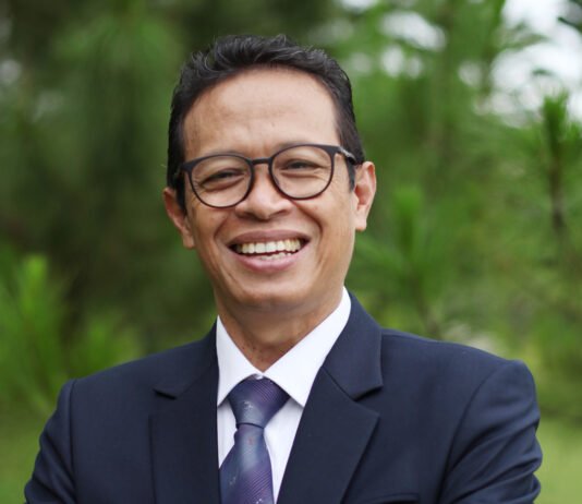 ISKI Punya Nahkoda Baru, Prof Atwar Bajari Ingatkan Komunikasi Jadi Penjaga Kedaulatan Bangsa Ketua Umum Pengurus Pusat ISKI periode 2026–2030, Prof. Dr. Atwar Bajari, M.Si. Foto: Unpad