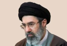 Iran Tetapkan Pemimpin Baru, Mojtaba Khamenei Gantikan Mendiang Ayahnya Mojtaba Khamenei ditunjuk sebagai pemimpin tertinggi baru Iran di tengah eskalasi konflik di Teheran. Foto: Istimewa