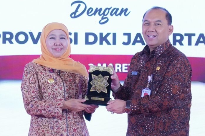 Gubernur Jawa Timur dalam agenda Misi Dagang Jatim di Jakarta. Foto: Humas Pemprov Jatim Gubernur Jawa Timur dalam agenda Misi Dagang Jatim di Jakarta. Foto: Humas Pemprov Jatim