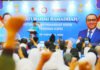 Kapolri Ajak Buruh Tetap Solid, Singgung Dampak Gejolak Global ke Dalam Negeri Kapolri Jenderal Listyo Sigit Prabowo saat menghadiri buka puasa bersama jajaran KSPSI di Jawa Barat. Foto: Polri